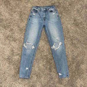 American Eagle Mom Jeans Size 0 Regular